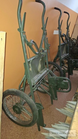 Sprzęt elektroniczny - pakiet zawierający 62 poz. asort. (wg oddzielnego wykazu), w tym m.in.: aparaty telefoniczne, radiotelefony, telefaksy itp. 